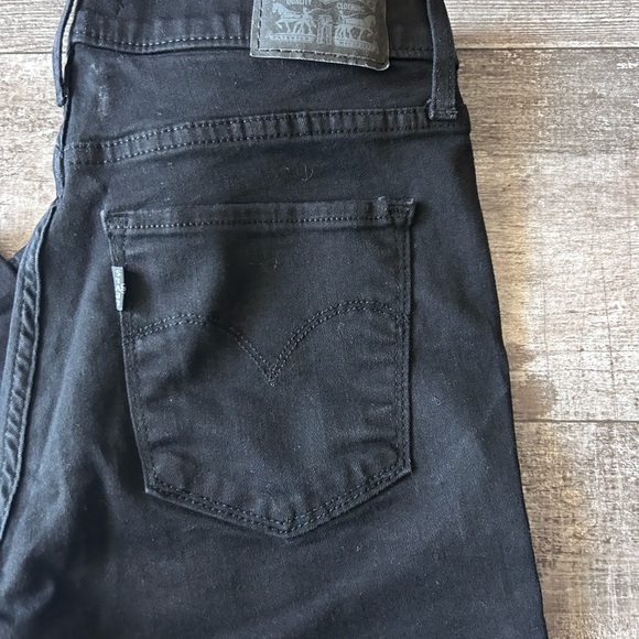 Levis jeans - Picture 3 of 7